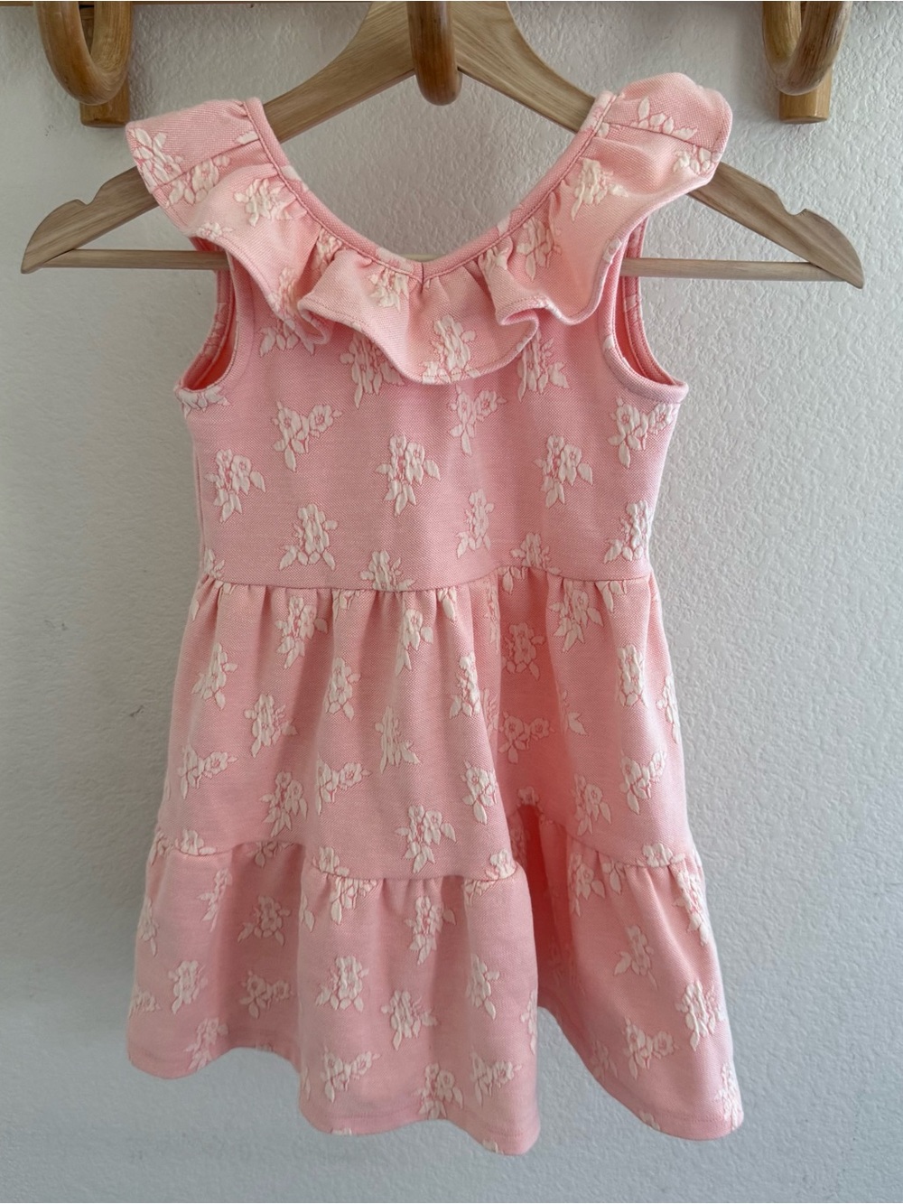Janie and Jack pink jacquard ruffle dress with white floral embroidery size 5